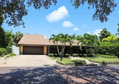 7119 Burlington Ave N, Saint Petersburg, FL 33710
