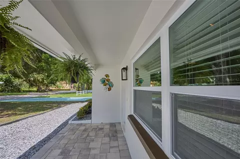 10214 107th Ave N, Largo, FL 33773