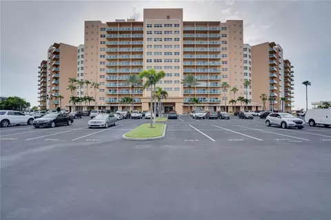 880 Mandalay Ave #C713, Clearwater Beach, FL 33767