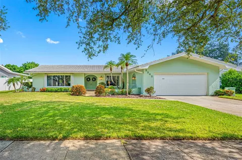 2242 Grovewood Rd, Clearwater, FL 33764