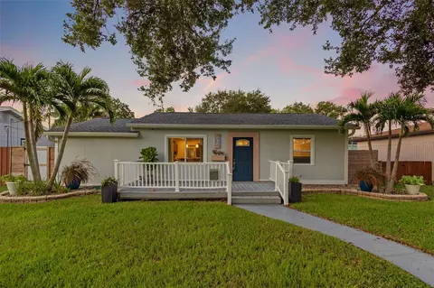 272 39th Ave NE, Saint Petersburg, FL 33703