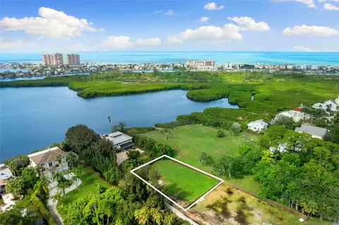 74 Th Ave N, Seminole, FL 33776
