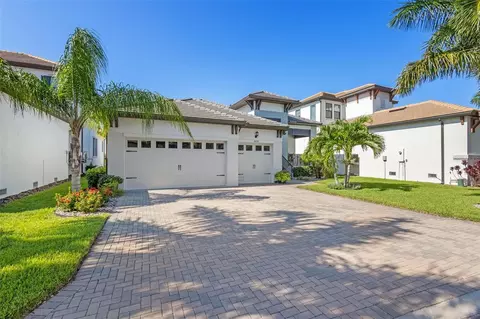 3030 Christophers Watch Ln, Ruskin, FL 33570