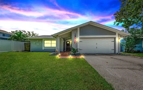 6828 119th Pl, Largo, FL 33773