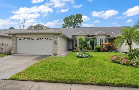 2547 Estancia Blvd, Clearwater, FL 33761