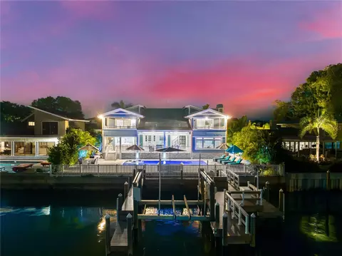 417 Belle Isle Ave, Belleair Beach, FL 33786