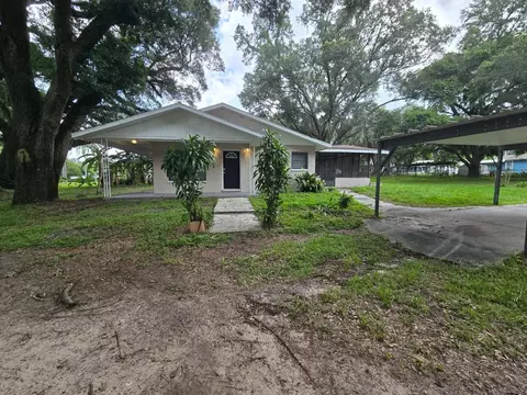 5904 Plaza View Dr, Zephyrhills, FL 33542