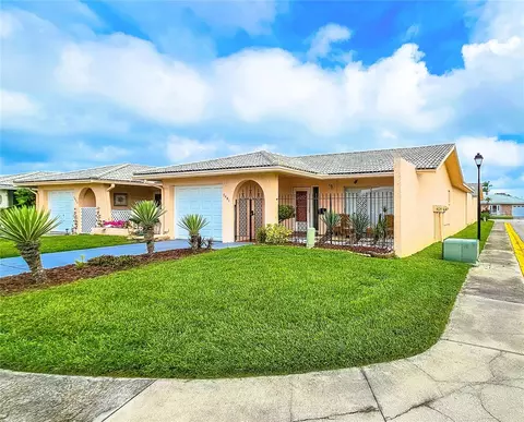5401 Glen Ivy Pl N, Pinellas Park, FL 33782