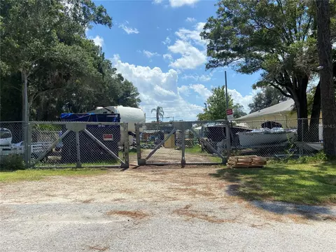 131 St Ave N, Largo, FL 33773