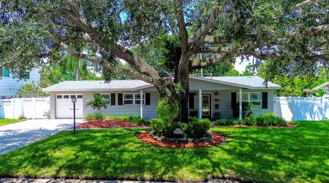 1431 85th Ave N, Saint Petersburg, FL 33702