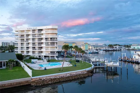 2539 Gary Cir #603, Dunedin, FL 34698