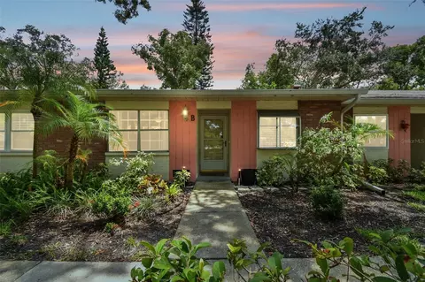 2209 Lark Cir E #B, Palm Harbor, FL 34684