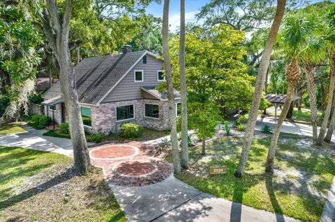 2230 Park St N, Saint Petersburg, FL 33710