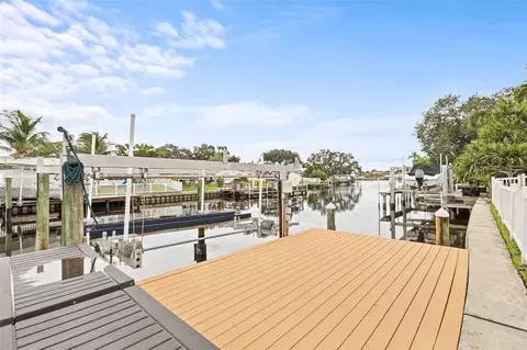 4535 13th Ln NE, Saint Petersburg, FL 33703