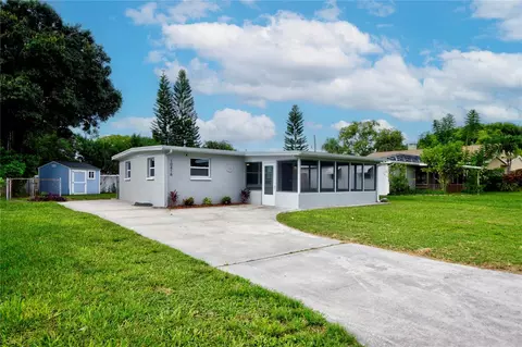 10416 111th Ave, Largo, FL 33773