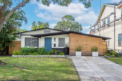 782 47th Ave N, Saint Petersburg, FL 33703