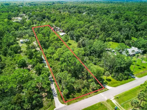 1038 S Candlenut Ave, Homosassa, FL 34448