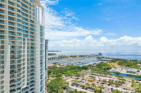 175 1st St S #906, Saint Petersburg, FL 33701