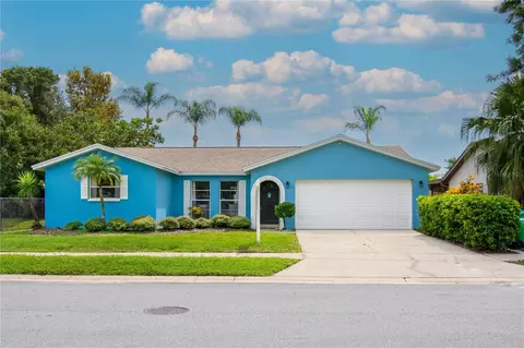11768 108th Ct, Seminole, FL 33778