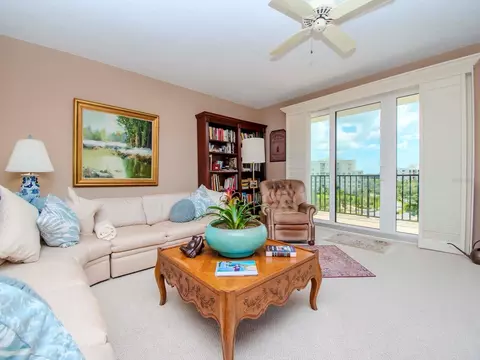 150 Belleview Blvd #707, Belleair, FL 33756