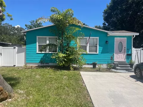 3821 31st St N, Saint Petersburg, FL 33714