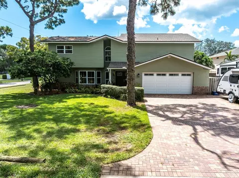 9800 E Bay St, Seminole, FL 33776