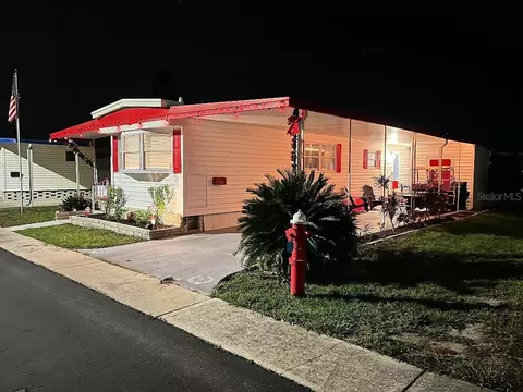 78 Thatch Palm St W, Largo, FL 33770