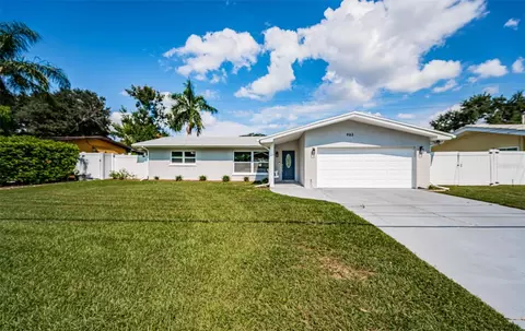 963 Victor Herbert Dr, Largo, FL 33771