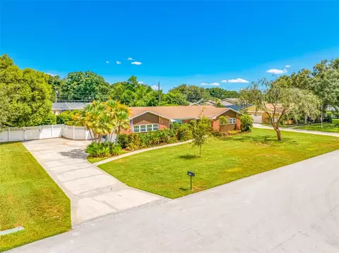 5610 Stratford Ln, Lakeland, FL 33813