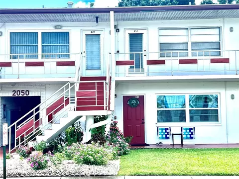 2050 58th Ave N #23, Saint Petersburg, FL 33714