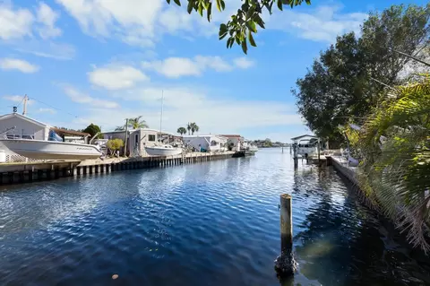 650 Lorraine St, Crystal Beach, FL 34681
