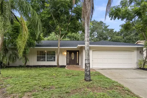 7706 Fairlawn Dr, Hudson, FL 34667