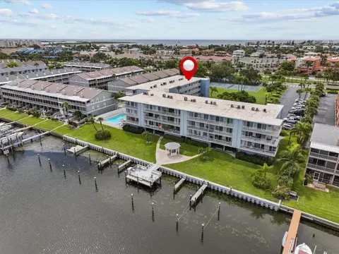 719 Pinellas Bayway S #310, Tierra Verde, FL 33715