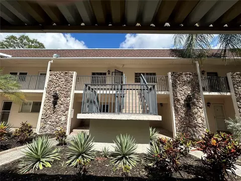820 Patricia Ave #208, Dunedin, FL 34698
