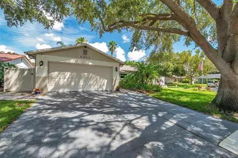 6903 Buhrley Ter N, Saint Petersburg, FL 33709