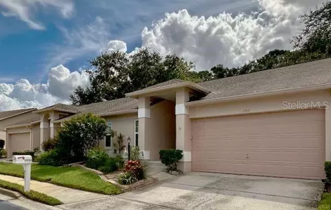 1752 Highland Club Ct, Palm Harbor, FL 34684