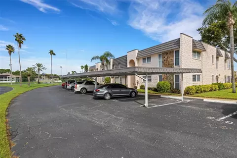 220 Elmwood Cir #220, Seminole, FL 33777