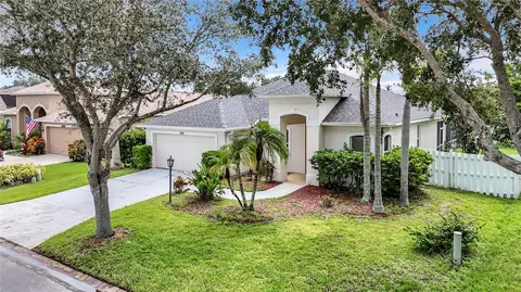 10506 Old Grove Cir, Bradenton, FL 34212