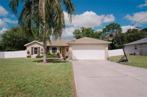 11156 Linden Dr, Spring Hill, FL 34609