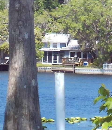 1611 River Rd, Astor, FL 32102 photo 1