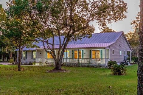 400 Briar Patch Ln, Geneva, FL 32732 photo 1