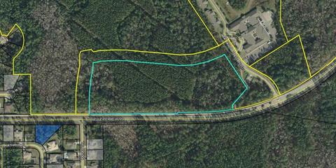 300 Magnolia Trce, Palm Coast, FL 32164