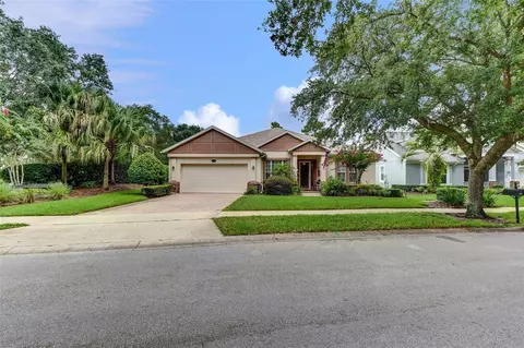 101 Heron Point Way, Deland, FL 32724