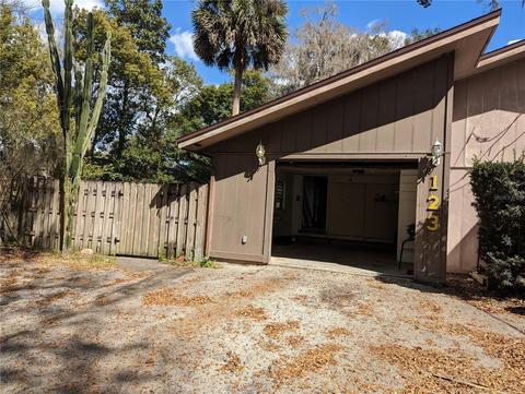 123 Forest Ln, Orange City, FL 32763