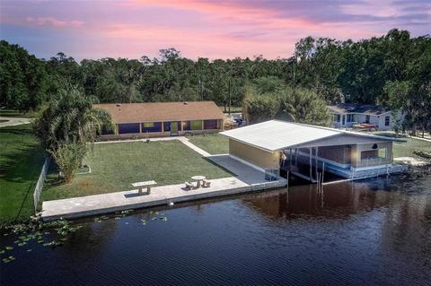 270 Candy Ln, Deland, FL 32720