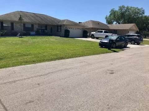 1629 Juno Trl, Astor, FL 32102