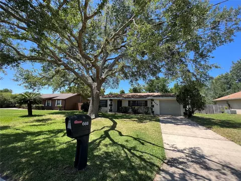 668 Alexander Ave, Deltona, FL 32725