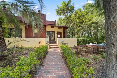 308 N Garfield Ave, Deland, FL 32724