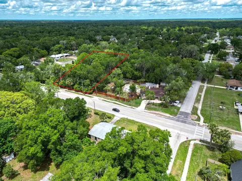 415 W French Ave, Orange City, FL 32763