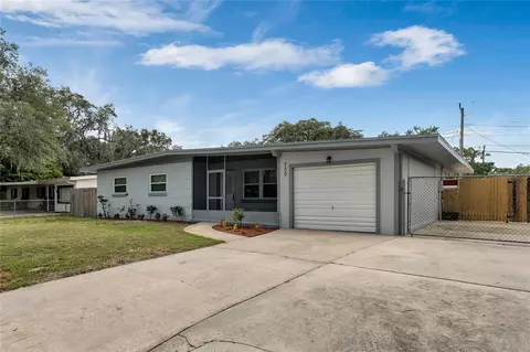730 Cherokee Cir, Sanford, FL 32773